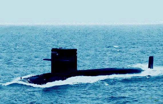 图文：中国海军汉级攻击核潜艇海上巡航