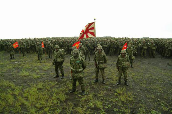日本自卫队决定向中国派军事留学生(组图)