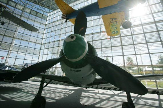 图文:波音飞行博物馆单发螺旋桨飞机
