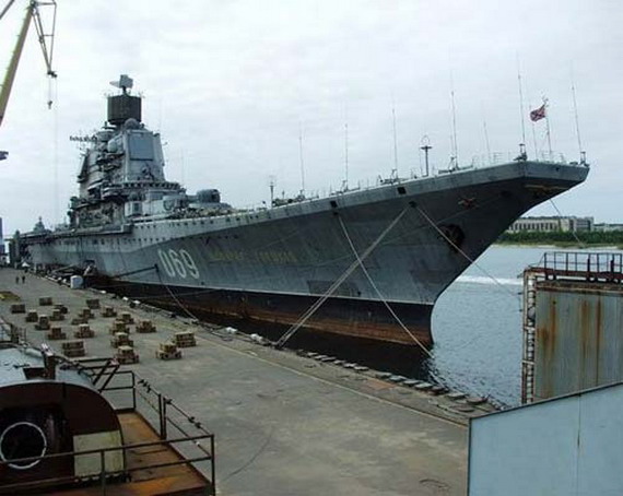 印度将向海外派遣海军保护海外石油利益(组图)