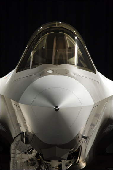 美国将推出F-35外销型战机向日以新三国出口
