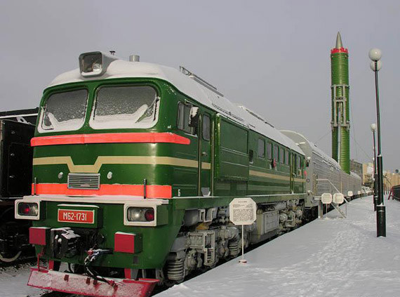 图文:俄罗斯铁路机动战略导弹