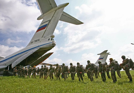 ��ͼ�����ս�������׼���μӺ�ƽʹ���״κ���