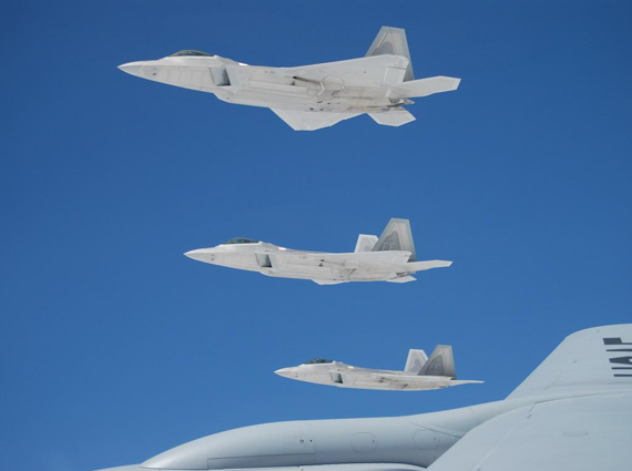 ���վ������ѽ���F-22Aս���з���2000������
