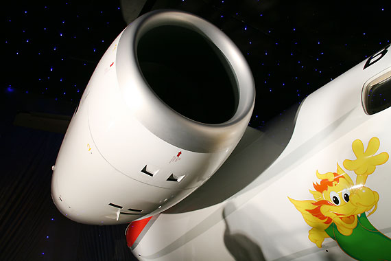 图文:ERJ145支线客机起落架结构