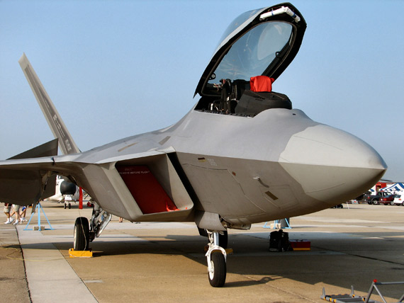 F-22AӾںӾսԶԶǿF-35