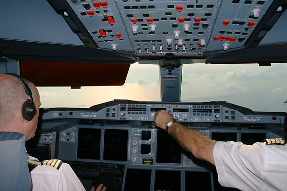 ͼ�ģ��տ�A380�ͻ��ɵ��Ϻ����ֽ��Ͽ�