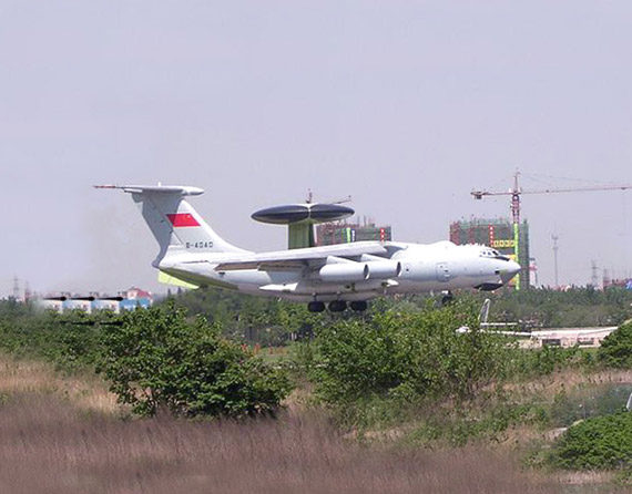 图文：空警2000可幅提升空军探测能力及指挥水平