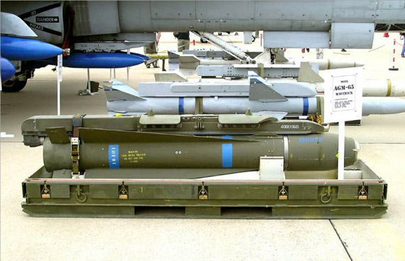 图文:台军购买美国agm-65g小牛导弹