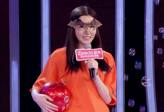 《非常完美》特色女大集会