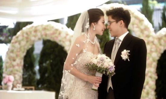 晶刚婚花费3000万 晶刚婚花费3000万