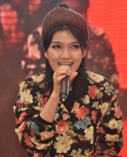 点击图片进入第一页