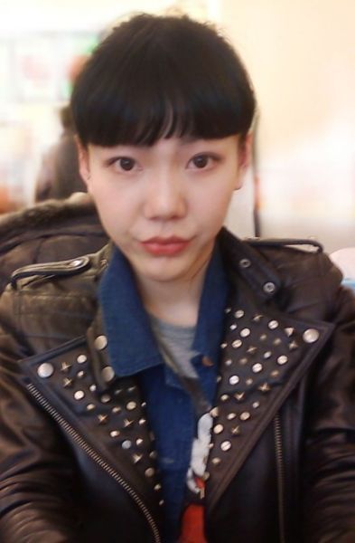 吴莫愁晒素颜旧照