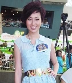 庄思敏担任司仪