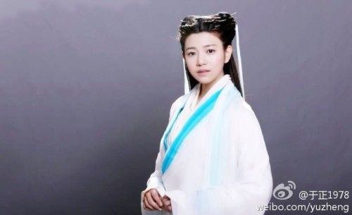 于正曝光陈妍希小龙女试装照