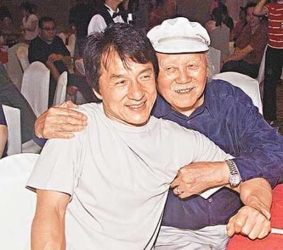 成龙与父亲