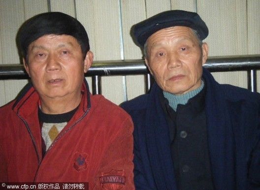 成龙在芜湖的两位同父异母的哥哥