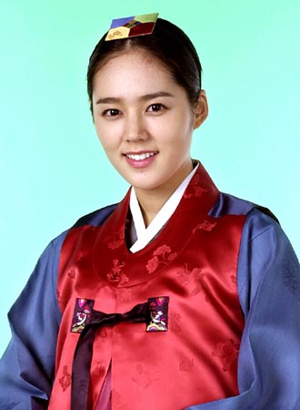 正文  韩国女子在古代也十分注重服装和发式的打理,花样繁复的发髻