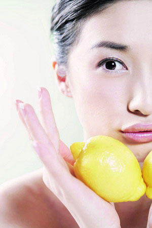 专家揭秘:流行护肤小秘方哪些可取(组图)(9)