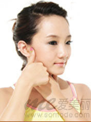 点击图片进入下一页