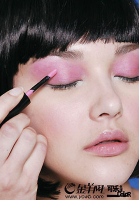 ���ͼƬ������һҳ