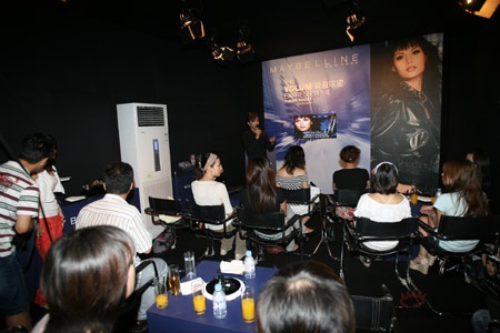 ���ͼƬ������һҳ