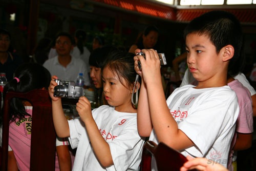 ���ͼƬ������һҳ