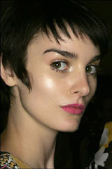 ���ͼƬ������һҳ