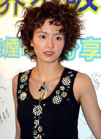 组图:短发也惊艳 梁咏琪21款短发造型(17)