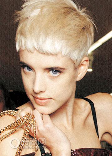 点击图片进入第一页