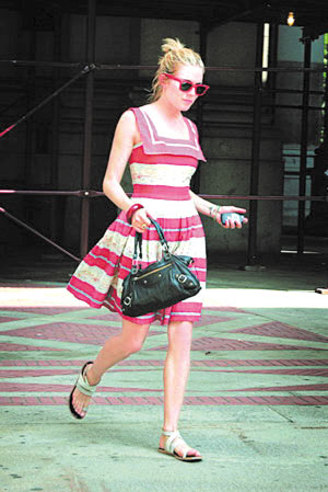 ���ͼƬ������һҳ