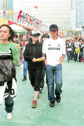 ���ͼƬ������һҳ