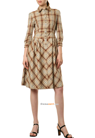 组图:9款修身衬衫裙穿成小腰精