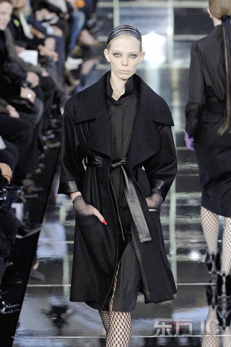 ���ͼƬ������һҳ