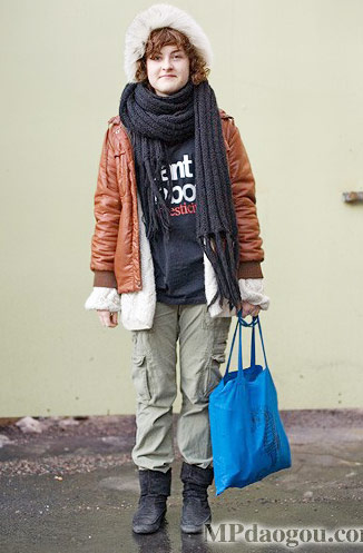 ���ͼƬ������һҳ