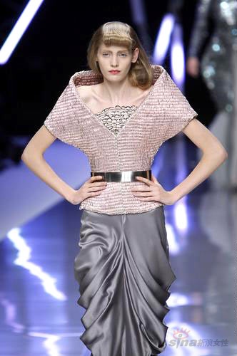 ���ͼƬ������һҳ