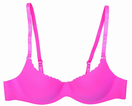 10款无痕<em>文胸真人试穿</em>体验