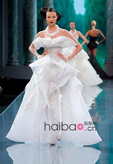 设计师的婚纱_中国顶级婚纱设计师