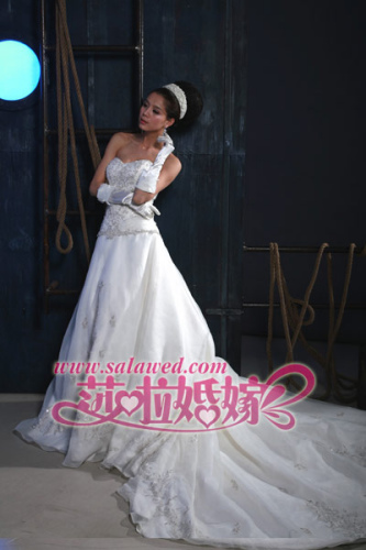 瑞丽婚纱_云南瑞丽(3)
