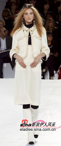 ���ͼƬ������һҳ