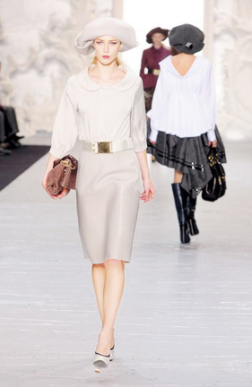 ���ͼƬ������һҳ