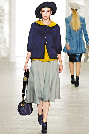 ���ͼƬ������һҳ