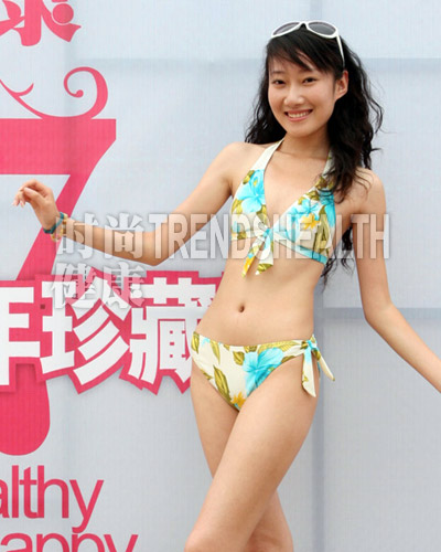 千人比基尼内衣秀_内衣秀