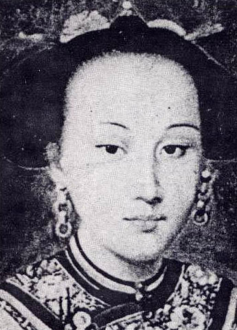 re:历史上的香妃长这样   传说中的香妃画像   记者:您还记得当初