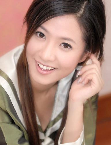 沈丽君资料详细介绍 东方卫视陈蓉主持节目盘点