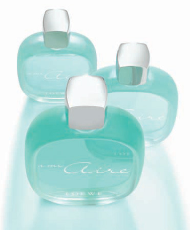 Loewe A Mi Aire香水:乐天纯真小女人味(组图)