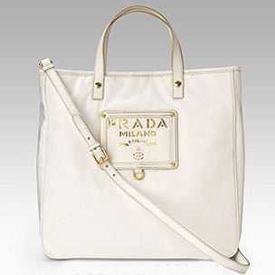Prada新款手袋一拿就有气质(组图)