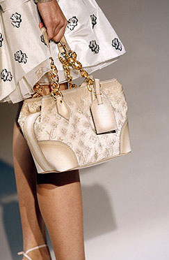 ���ͼƬ������һҳ