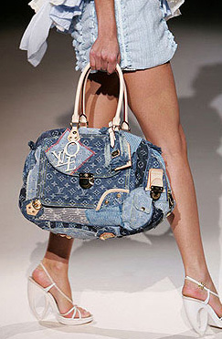 ���ͼƬ�����һҳ