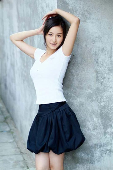 <em>清纯女星</em>戴娇倩低胸性诱惑(组图)(4)_伊人风采
